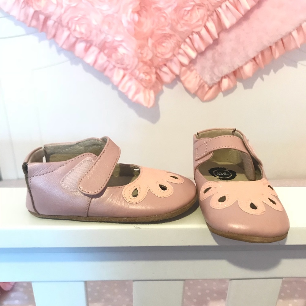 ❌SOLD❌Pink Livie&Luca Petal Shoes